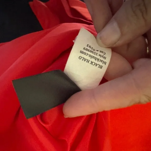 Black Halo Vibrant Red Sheath Midi Dress - Picture 8 of 9